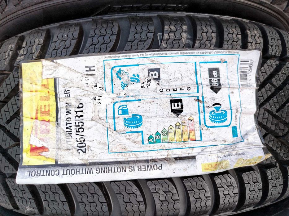 A903# Opony Nowe Zimowe 205/55/16" Pirelli