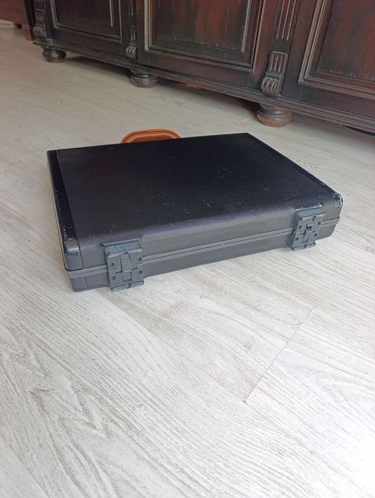 Walizka, neseser, aktówka Samsonite