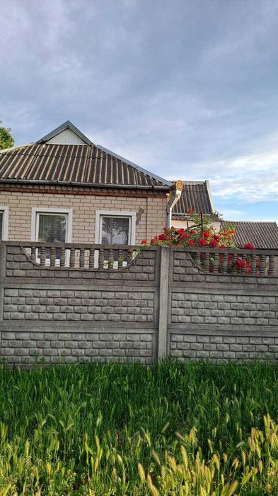 Продам житловий будинок в с. Перемога
