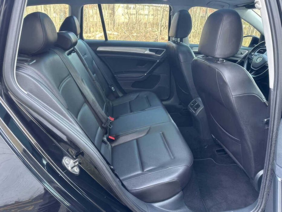 Volkswagen Golf SportWagen SEL      2015