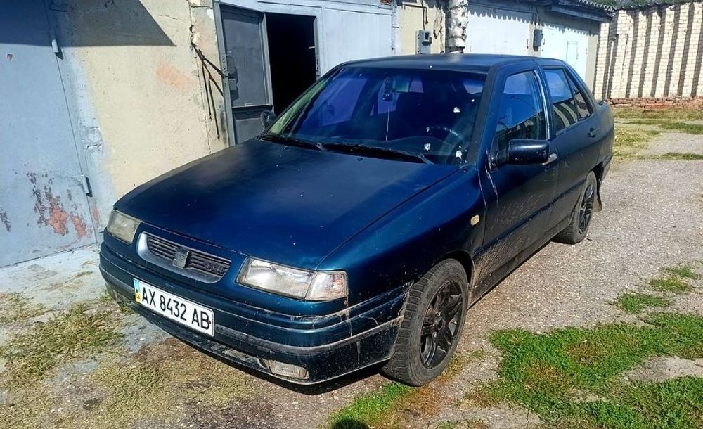 Продам автомобиль Ceat Toledo