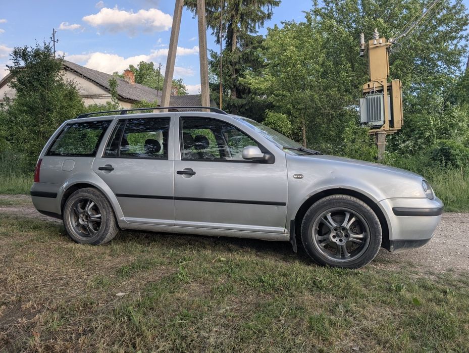 Volkswagen Golf 4