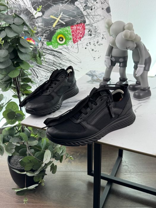 Кросівки Ecco Exostride 39 розмір Е12192