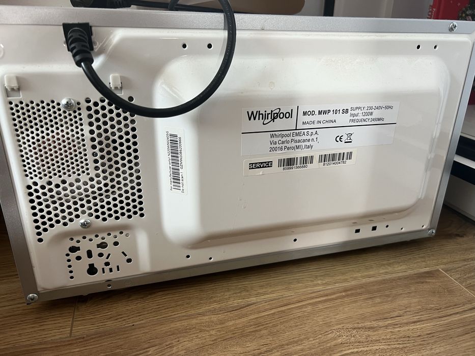 Mikrofalówka Whirlpool MWP 101 SB 20L 700W – stan bardzo dobry