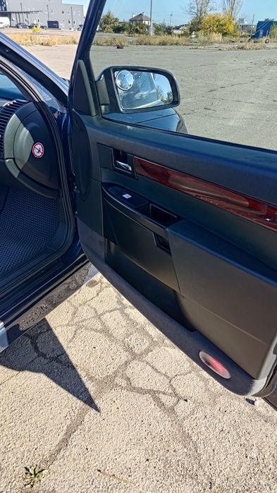 Опель Омега 2000г.