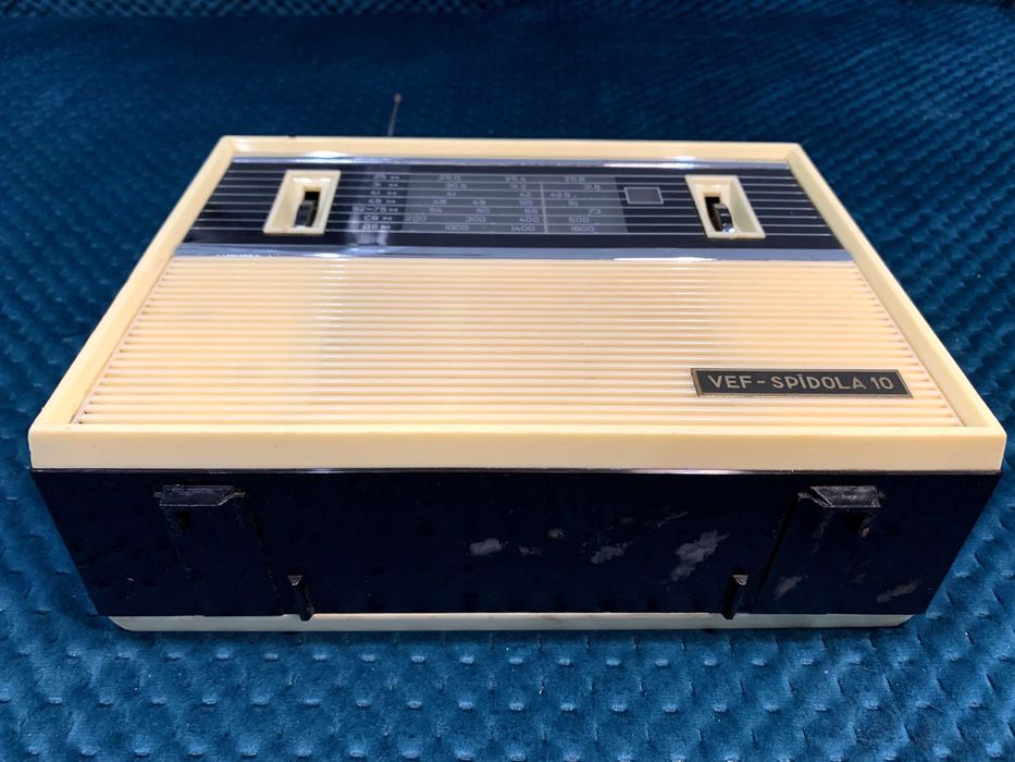 Радіоприйомник VEF SPIDOLA 10, Радиоприемник ВЭФ СПИДОЛА 10. СССР 1967