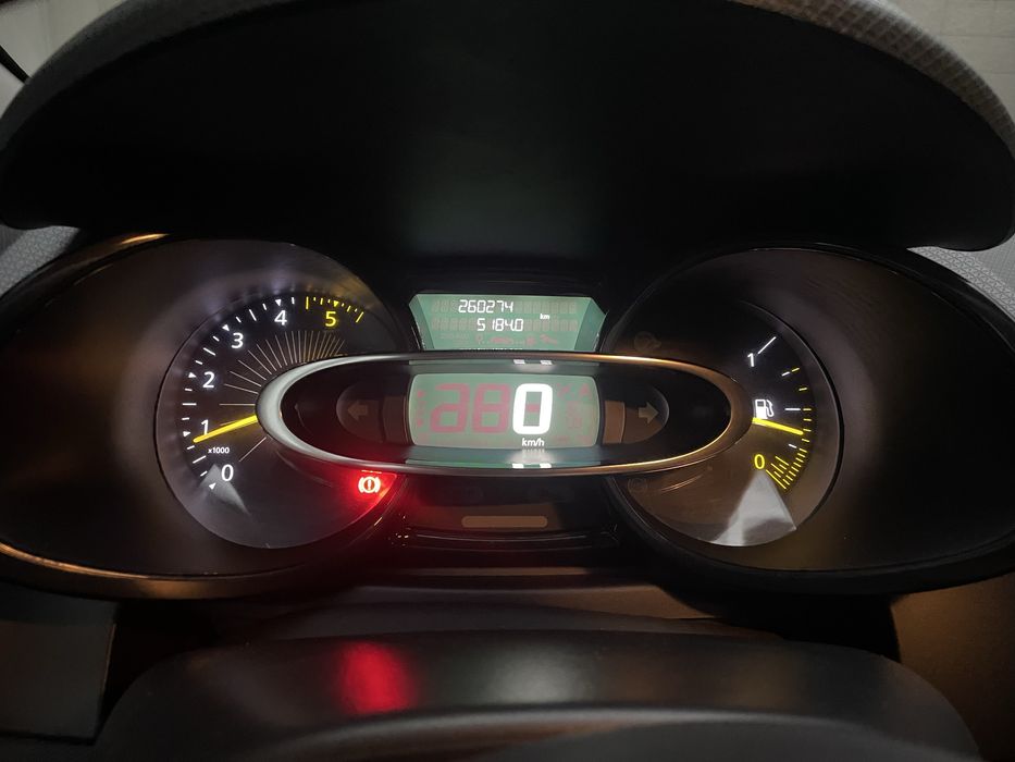 Renaul Clio 1.5dci comercial