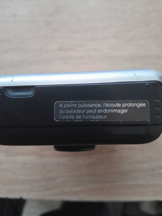 Кассетный плеер Panasonic RQ-V75