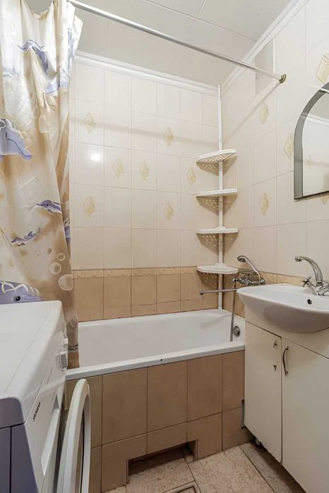 Продаж 3-к квартира, Харківський масив (71м2)