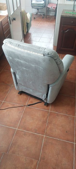 Cadeirão Articulado