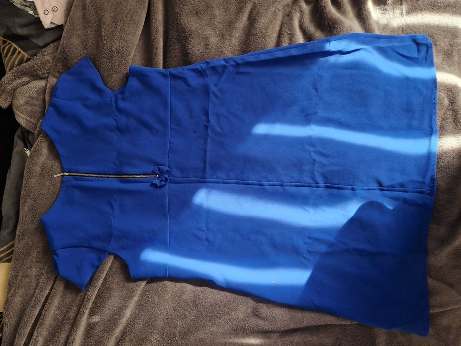 Chabrowa wieczorowa sukienka