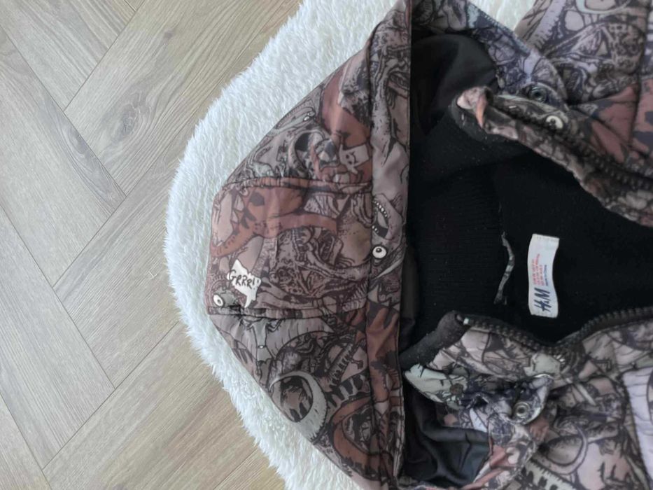 H&M kurtka dla chłopca zimowa dinozaury 2 / 3 r. 98