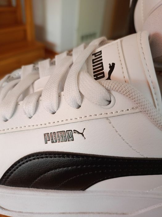 Buty puma kolor biały.