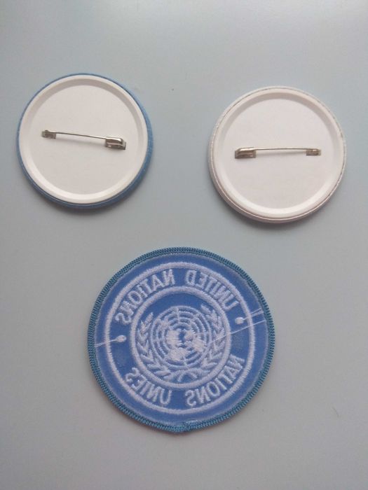 атрибутика миротворчих сил ООН (шеврон, значки, кокарда, берет)