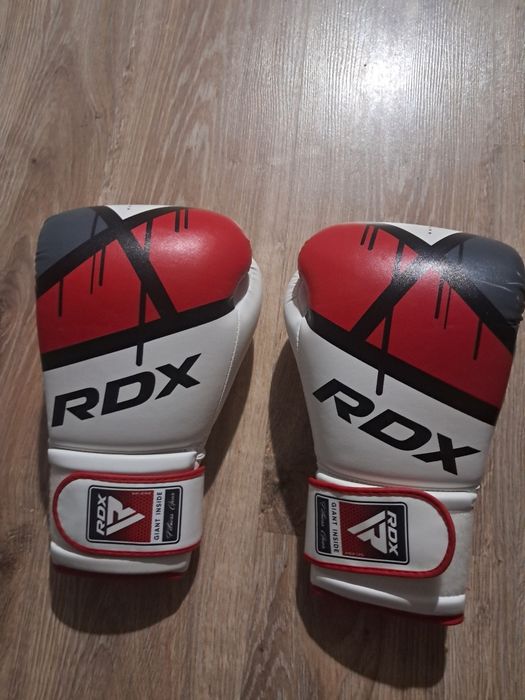 Rękawice bokserskie RDX nowe