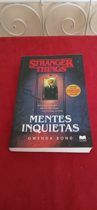 Stranger Things-Mentes Inquietas