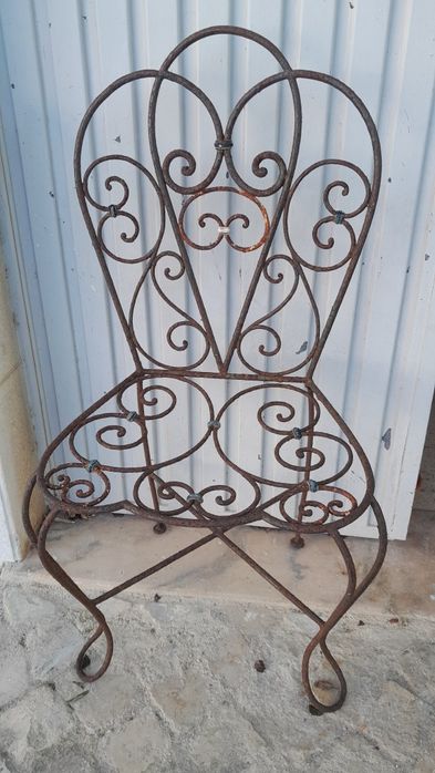 Cadeira em ferro