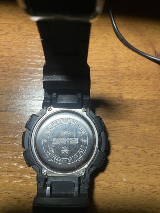 часы skmei 1243 с подсветкой