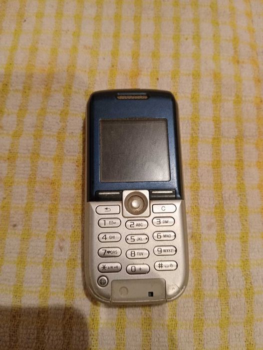 Sony Ericsson K300 i