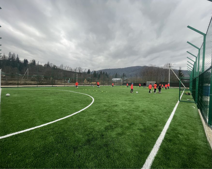 Відпочинок  в Карпатах .Микуличин(Вміщаємо до 90 осіб)