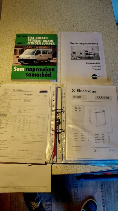 Zgrabny Zimowy Kamper Ducato Burstner 530-2, 2.8 idtd