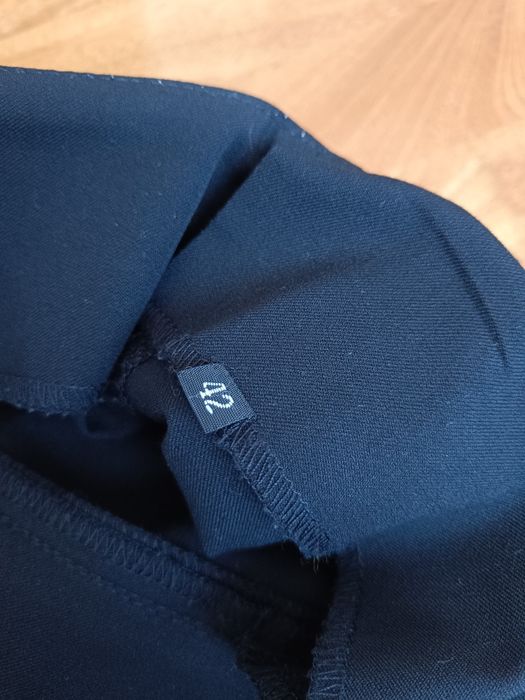 Штани костюмні(42 розмір)