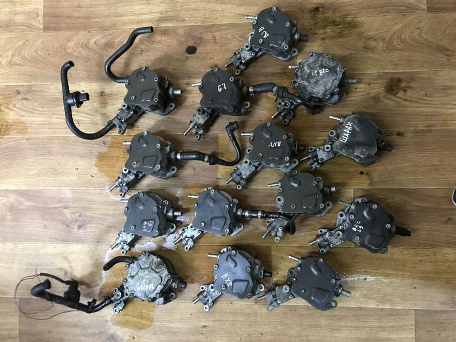 Тандемный топливный насос 1.9 tdi VW Skoda VAG 038145209A