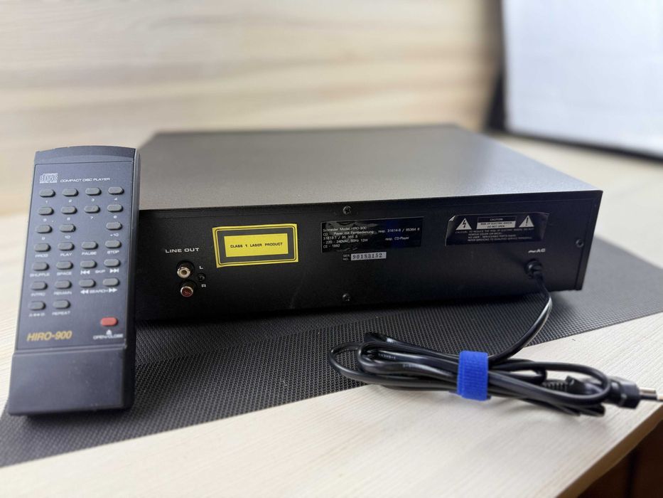 Schneider Model HIRO-900 CD Plaer. Програвач CD