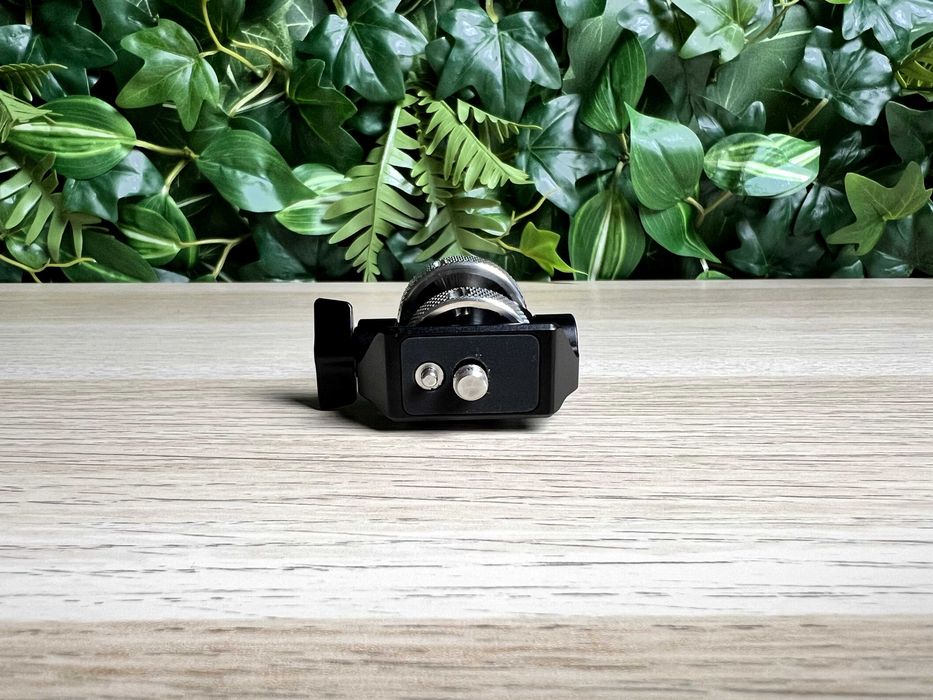 Suporte SmallRig - monitor de camera c/ rotação 360º e inclinação 180º
