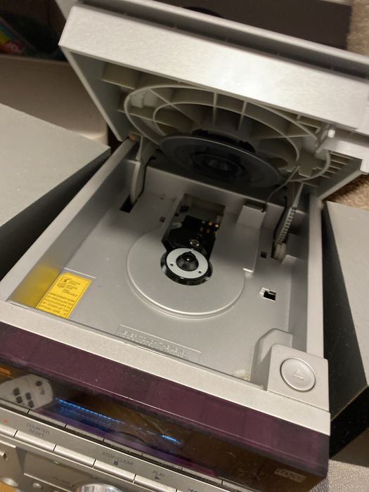 Aparalhelagem para cacete e com leitor de CD, preco Negociavel!