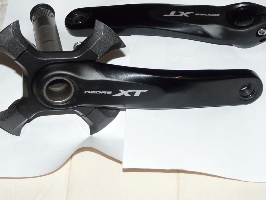 Nowa Korba Shimano  XT  FC-T8000+ śruby