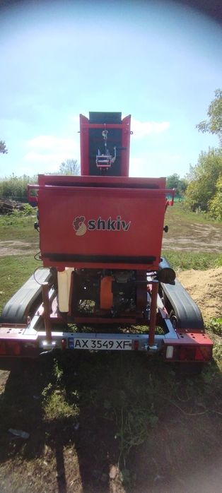 Продам ПОДРІБНЮВАЧ ГІЛОК Всі питання по телефону