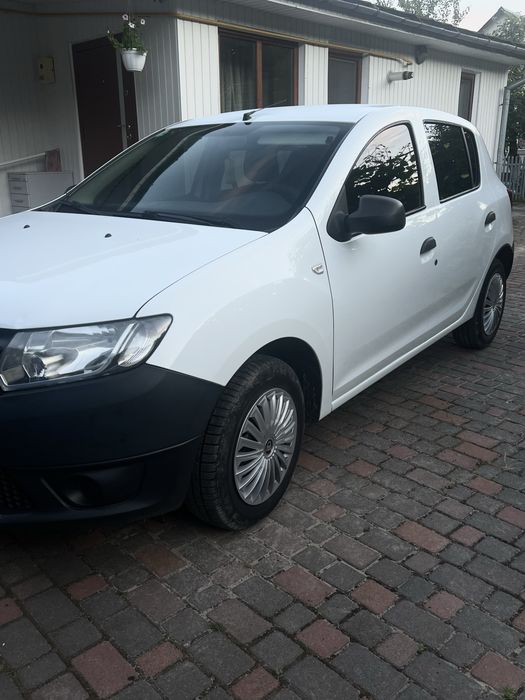 Dacia Sandero 2013
