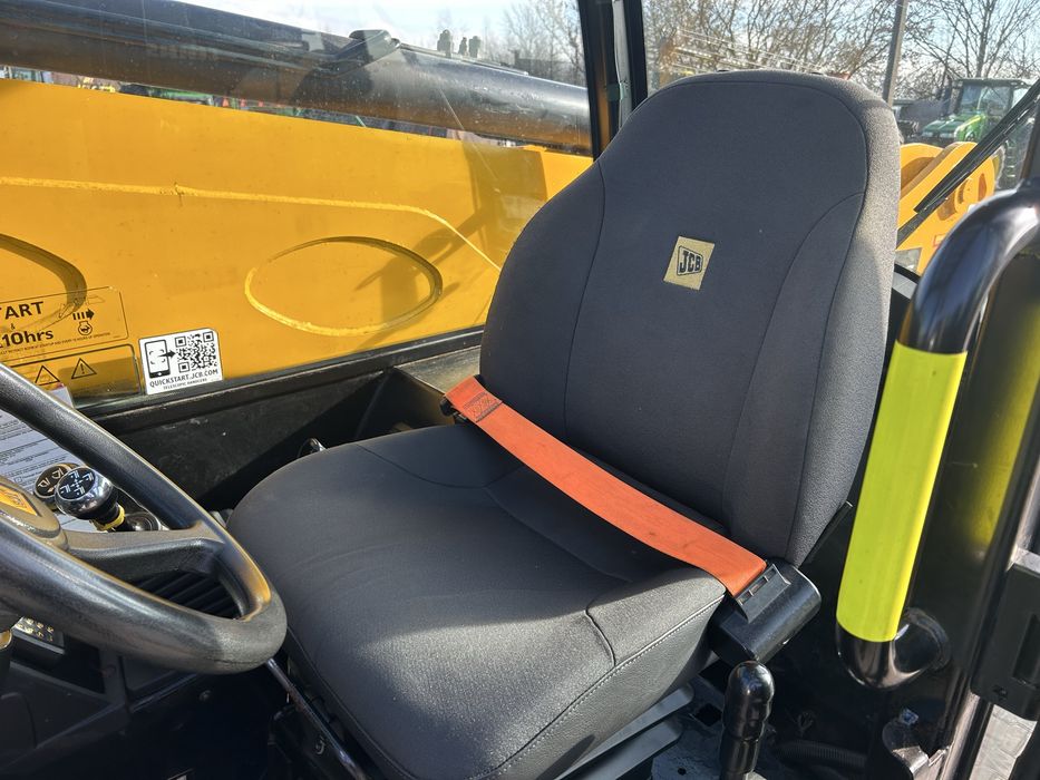 Телескопічний навантажувач JCB 535-95