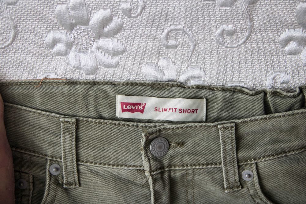 Шорти підліткові Levis розмір 16А