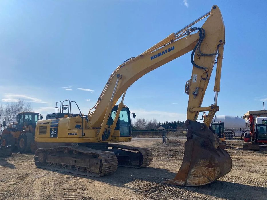 Komatsu PC360LC-10  Komatsu PC360LC-10 36 ton  DOOSAN DX225LC-5 Wynajem