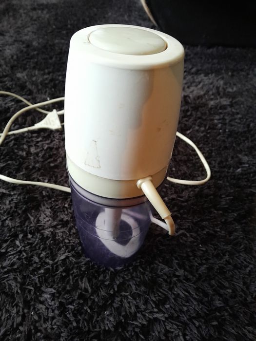 Blender z kielichem z 90r.-90W-PRL