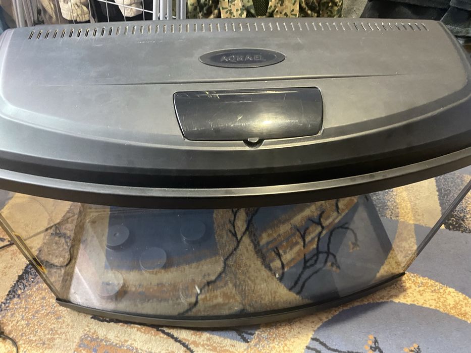 Акваріум 30х80 в хорошому стані