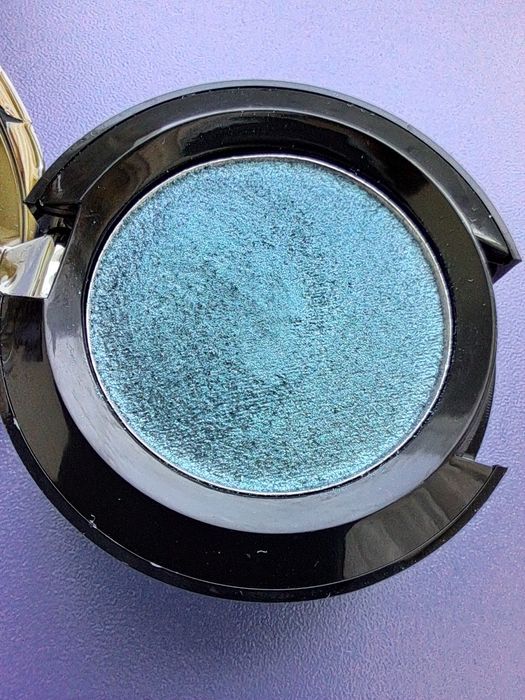 NYX Prismatic savage тіні для повік