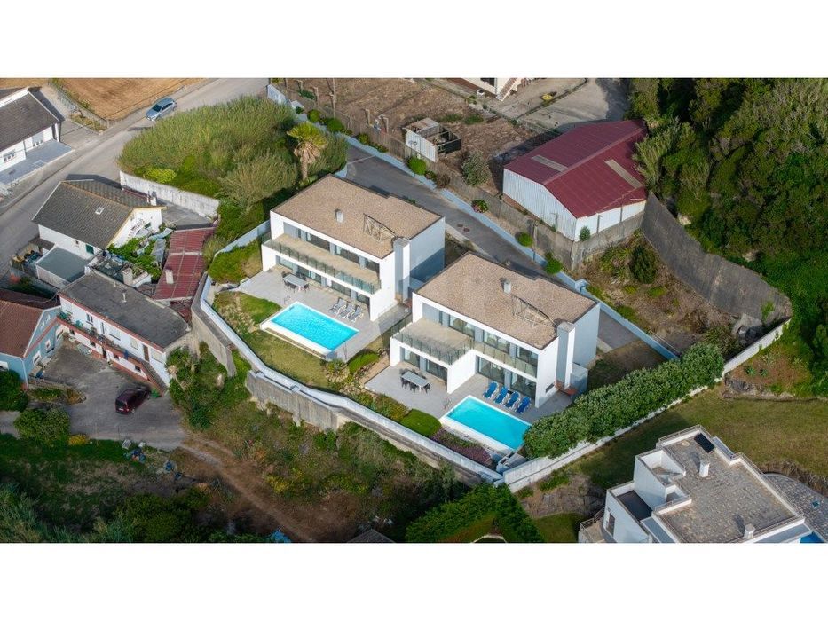 Moradia T4 com vista Mar - Praia de Porto Dinheiro, Ribamar, Lourinhã