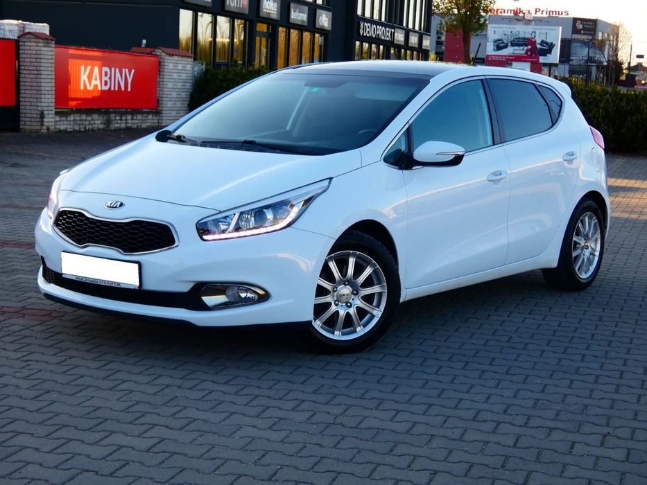 Kia Ceed 1.6 BENZYNA PANORAMA LED KLIMA zadbany opłacony gwarancja