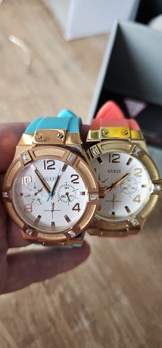 Наручні годинники