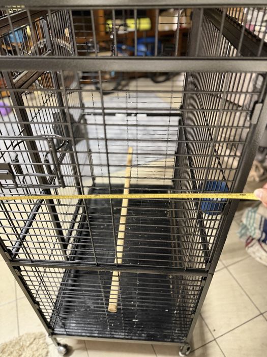 Gaiola grande para papagaios/aves de Médio  e grande porte - com Rodas