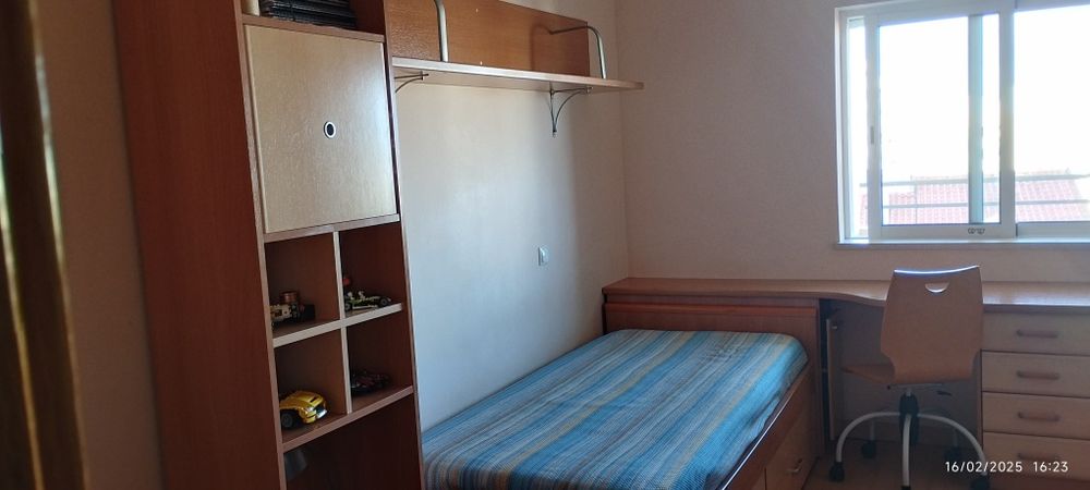 Vendo mobiliário completo de quarto  juvenil