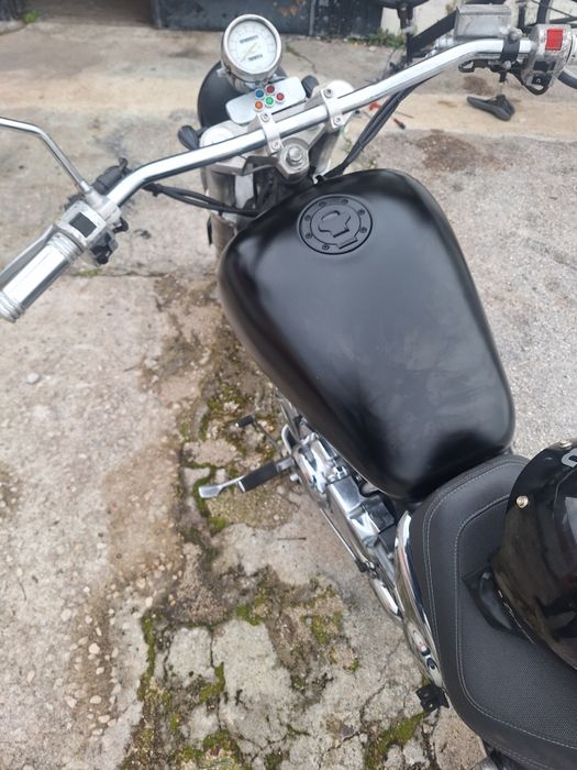 Suzuki vz 800 marauder Chopper / Custom