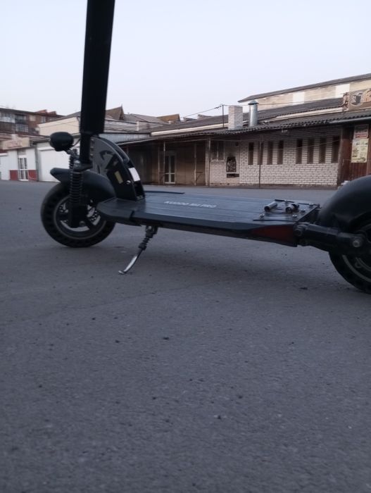 Продам електро самокат Kugoo m4 pro