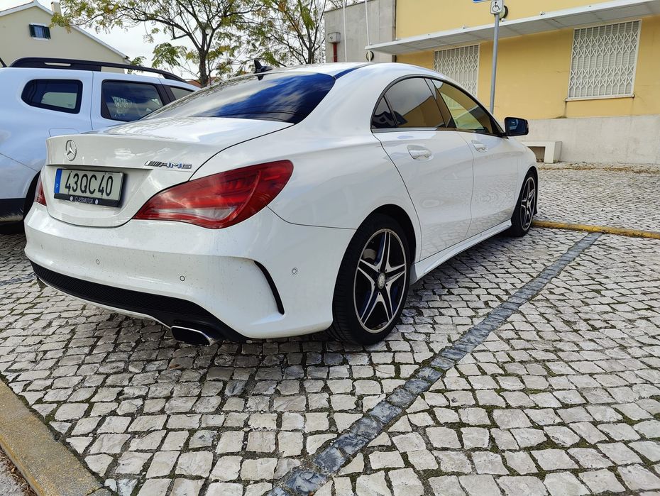 Mercedes CLA 200 AMG