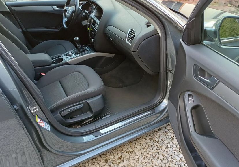 Audi A4 Avant 2012 дизель 2.0 TDI (143к/с) механіка