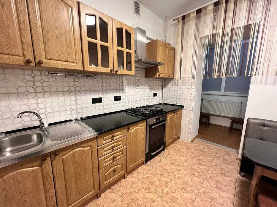 Оренда 2 кімнатної квартири на Молодіжній