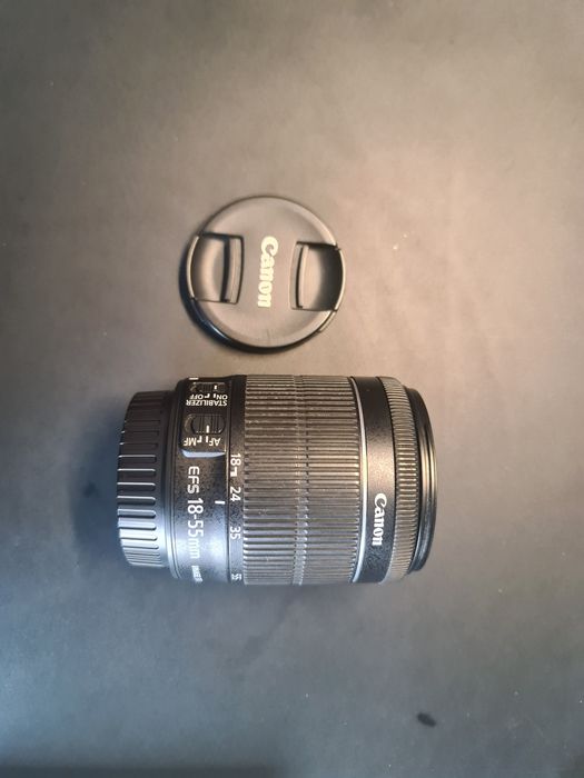 Canon EOS EFS 18-55mm